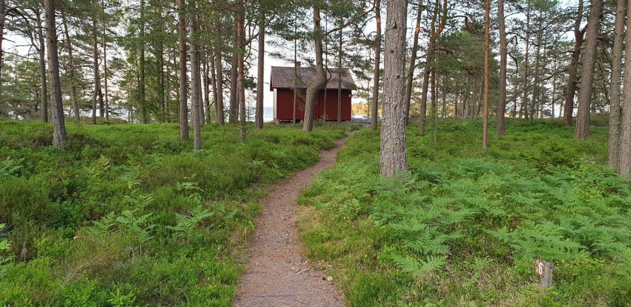 Rolfskaerrs Stugby Hotel Nygard  Exterior photo